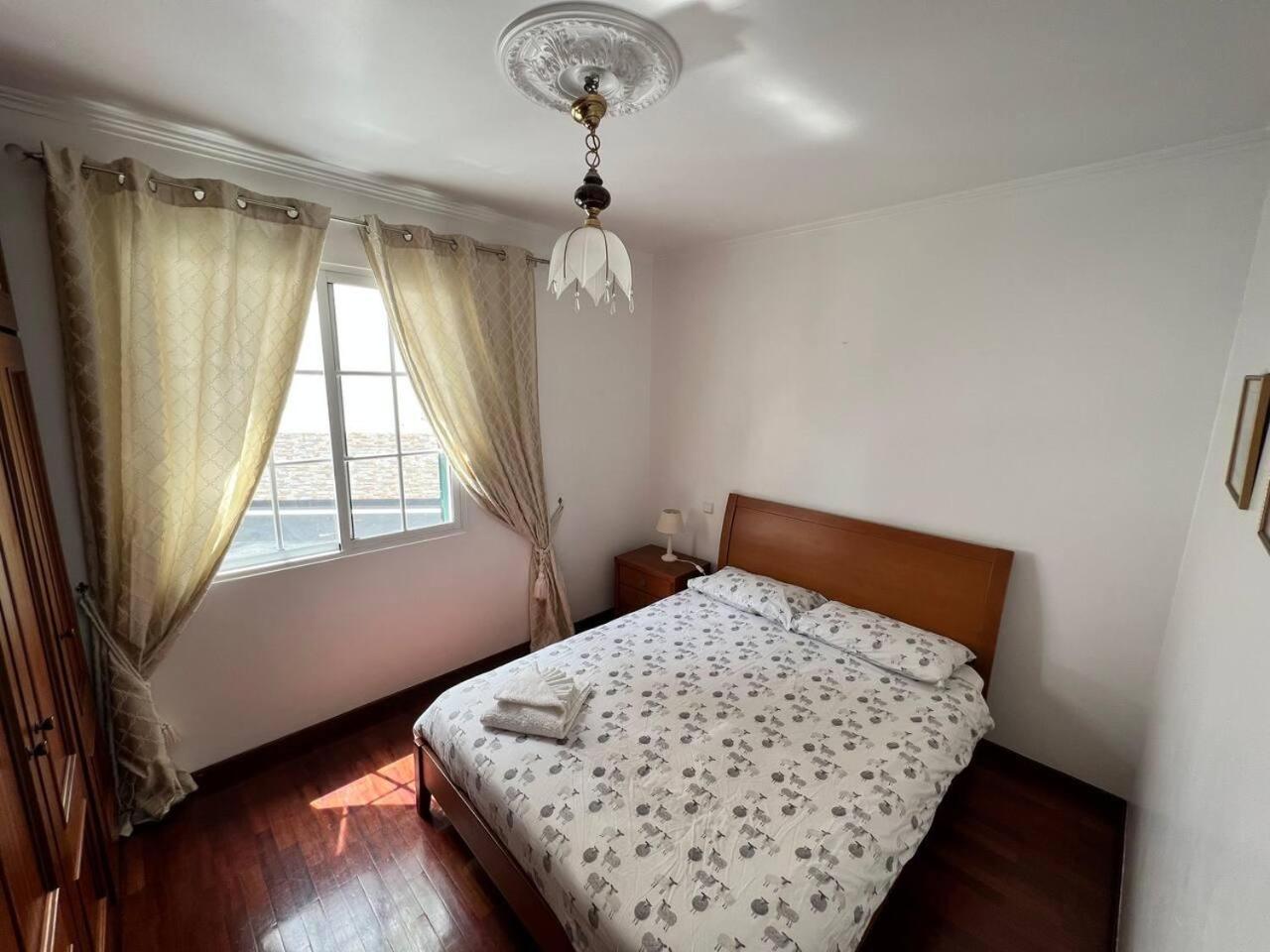 Comfortable 2-Bedroom Apartment For Relaxing Stays ฟุงชาล ภายนอก รูปภาพ