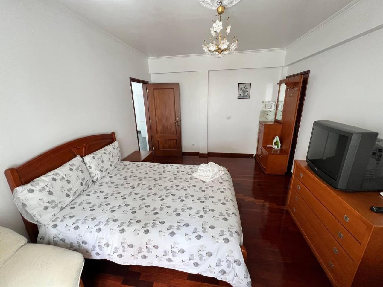 Comfortable 2-Bedroom Apartment For Relaxing Stays ฟุงชาล ภายนอก รูปภาพ